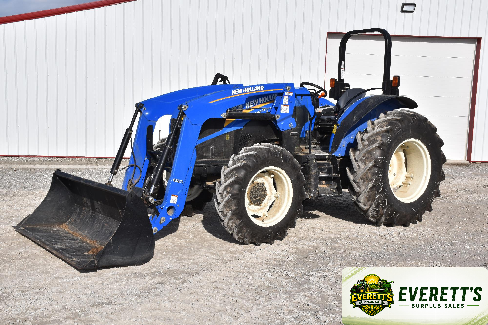 2022 New Holland WorkMaster 105