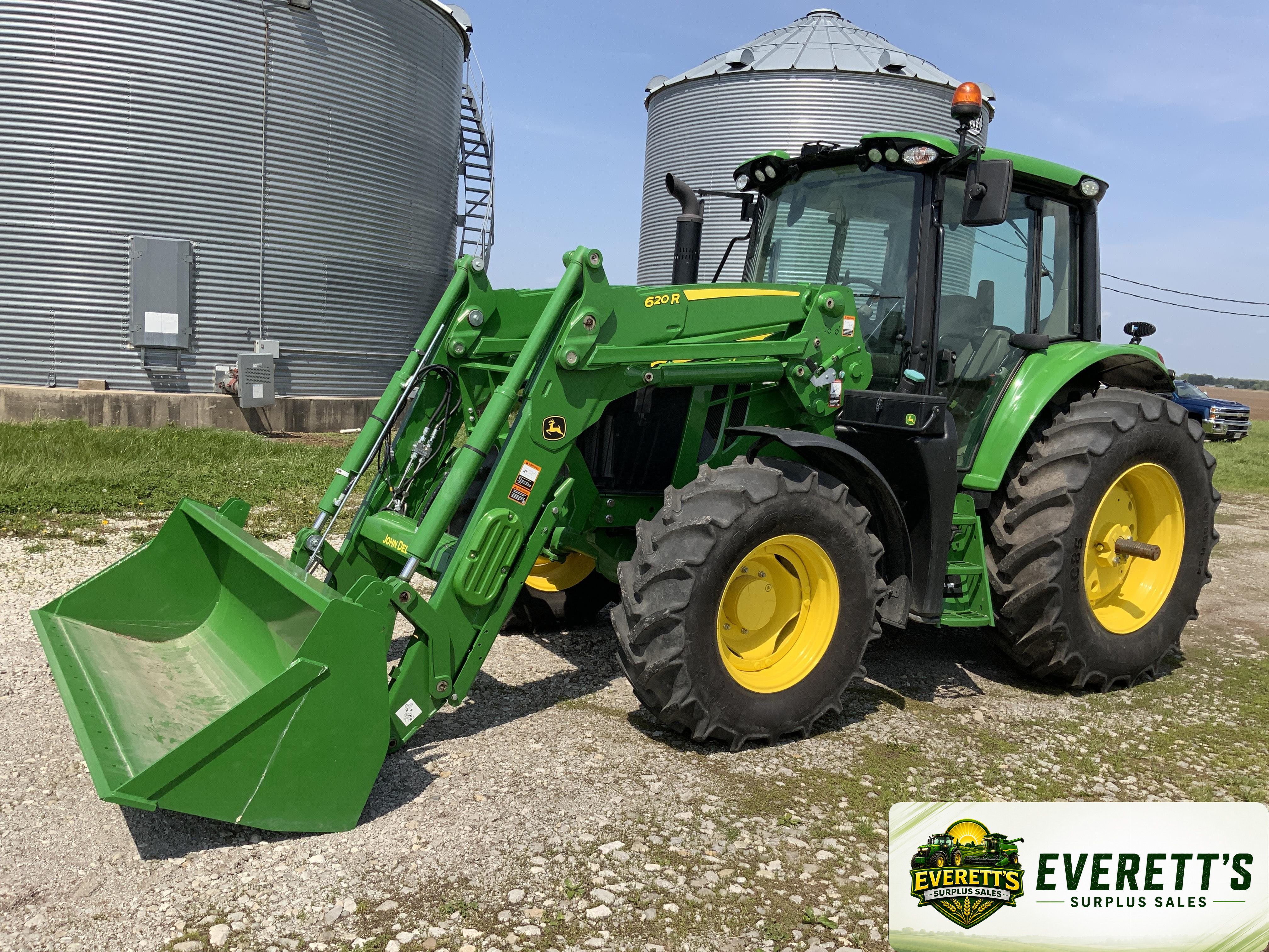 2022 John Deere 6120M